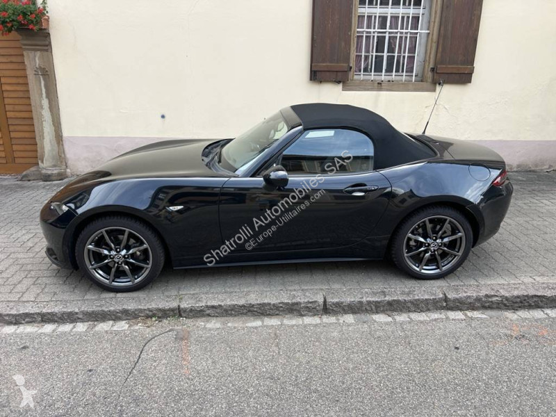 Samochód dostawczy Mazda Cabriolet (4) 2.0...