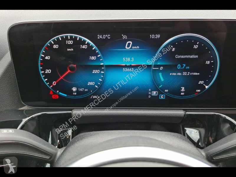 Nyttofordon Mercedes GLA 200 d 150ch...