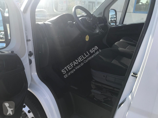 عربة نفعية Fiat Ducato 35 L3H2 2.2 mjt3 140cv...