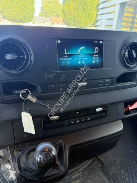 Furgoneta Mercedes