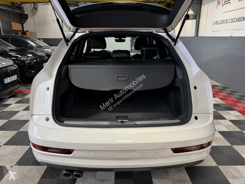Véhicule utilitaire Audi Q3