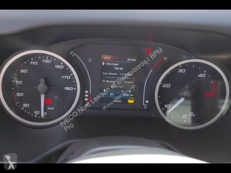 Véhicule utilitaire Iveco CCb 35C16H3.0...