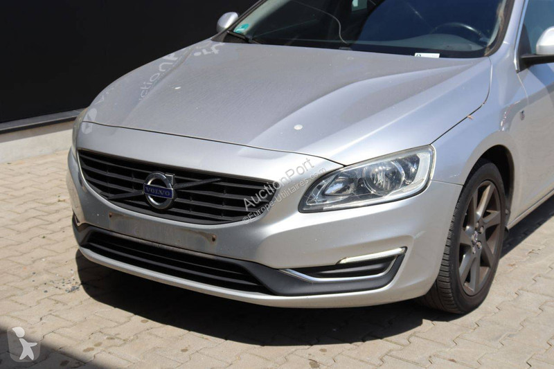 Samochód dostawczy Volvo D3 R-Design