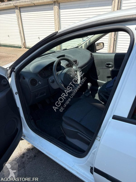 Renault CLIO Transporter