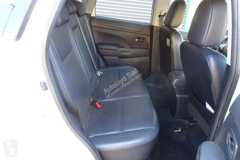 Samochód dostawczy Mitsubishi 1,8 DI-D 150