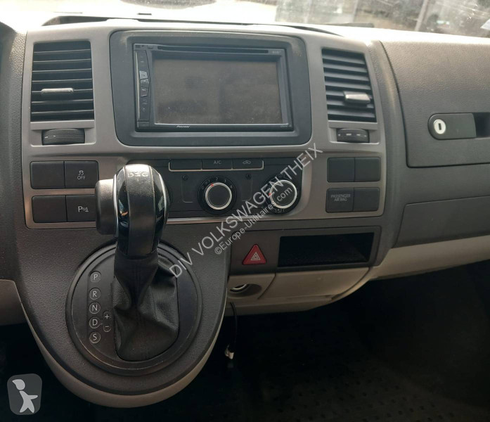 Лекотоварен автомобил Volkswagen TRANSPORTER...