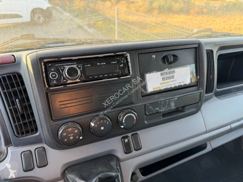 Furgoneta Mitsubishi