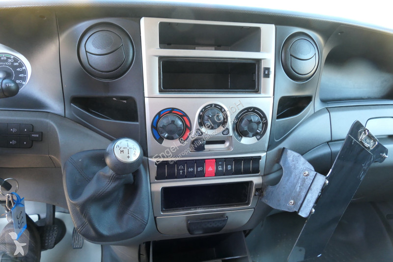 Nyttofordon Iveco Daily 35 S11 C30C AUTOMATIK...