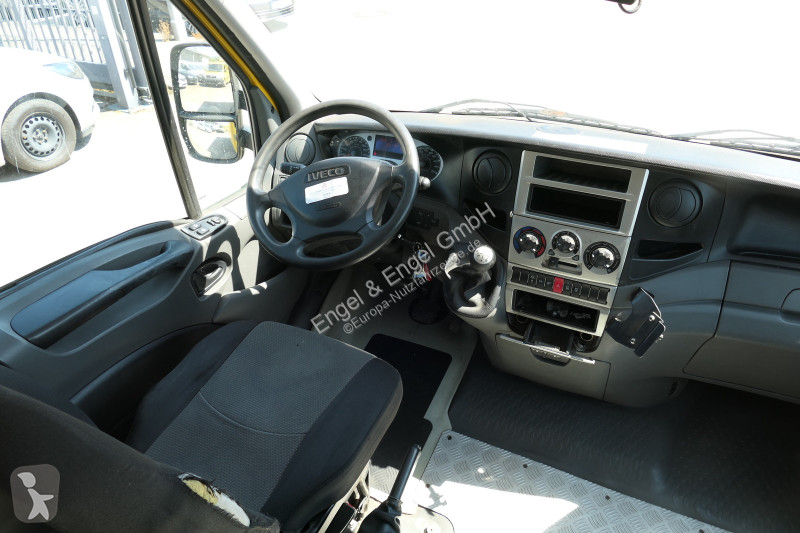 Furgoneta Iveco Daily 35 S11 C30C AUTOMATIK...
