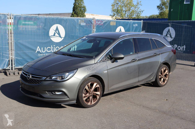 Samochód dostawczy Opel Turbo