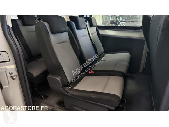 Véhicule utilitaire