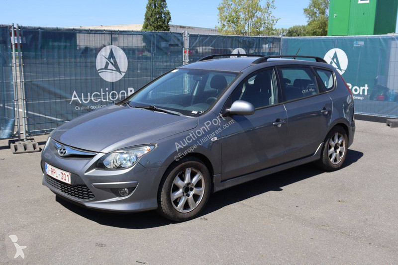 Samochód dostawczy Hyundai  I30CW