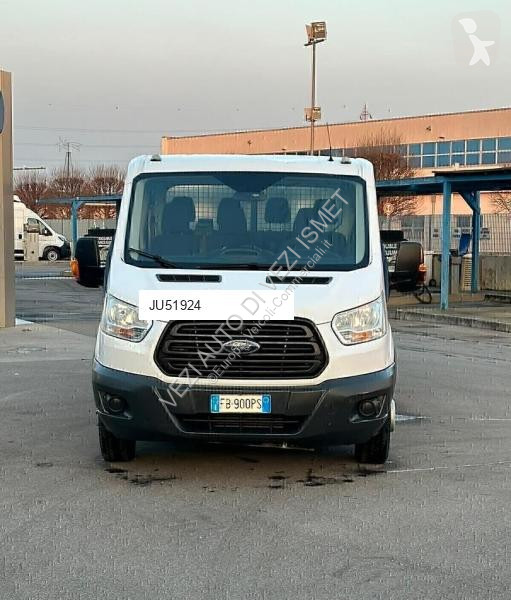 Véhicule utilitaire Ford
