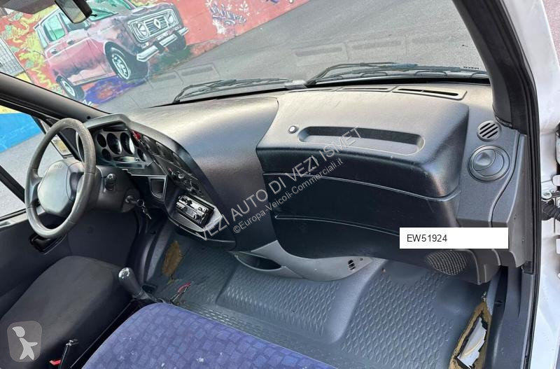 Veicolo commerciale Iveco DAILY MODELLO 35C12...