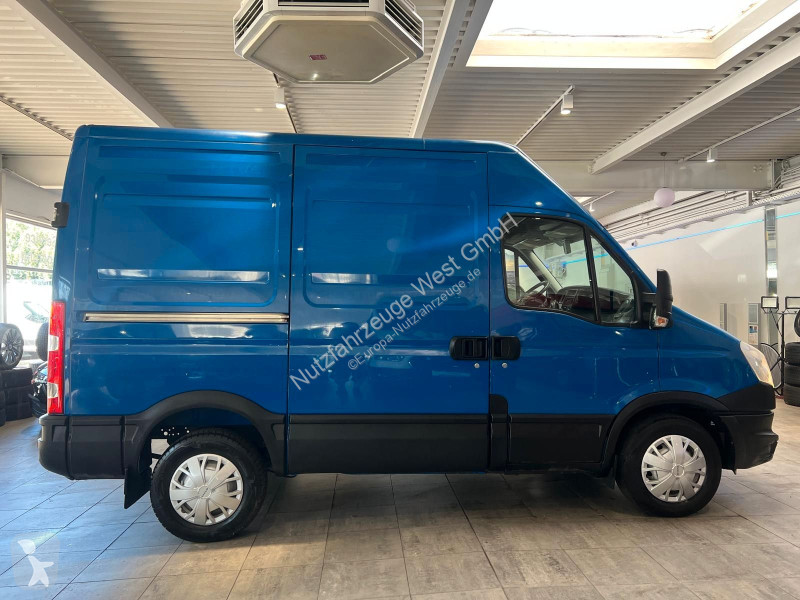 Furgoneta Iveco 35s13...
