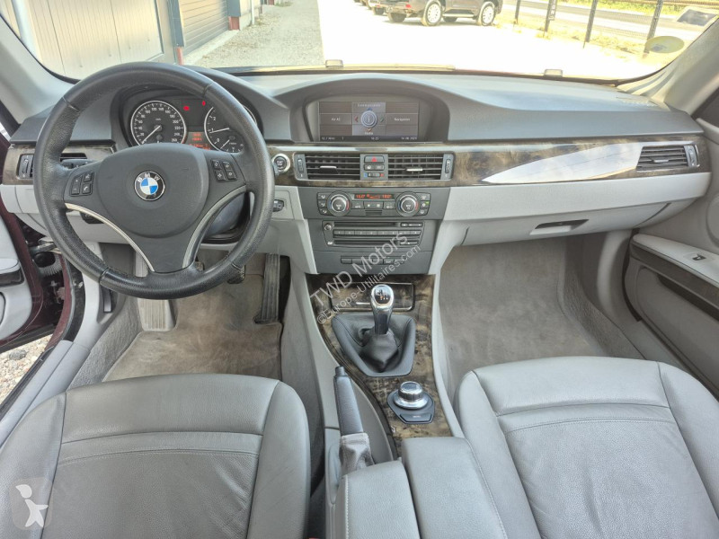 Samochód dostawczy BMW SERIE 3 320i Coupé Luxe...