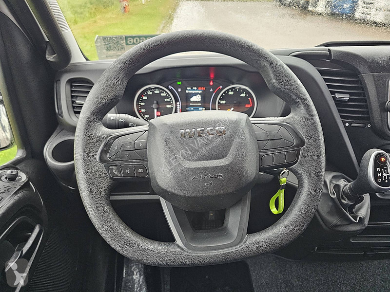 Véhicule utilitaire Iveco 35C14 Dub.Cab...