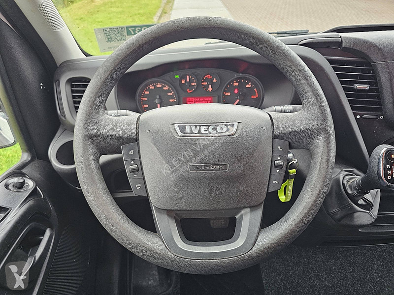 Bedrijfswagen Iveco 35 S