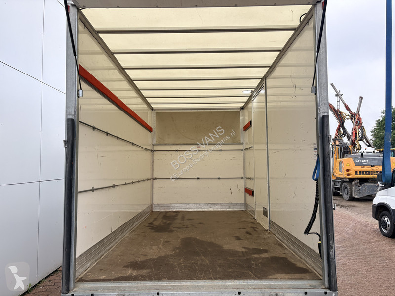 Véhicule utilitaire Iveco 35C16 3.0 160PK...