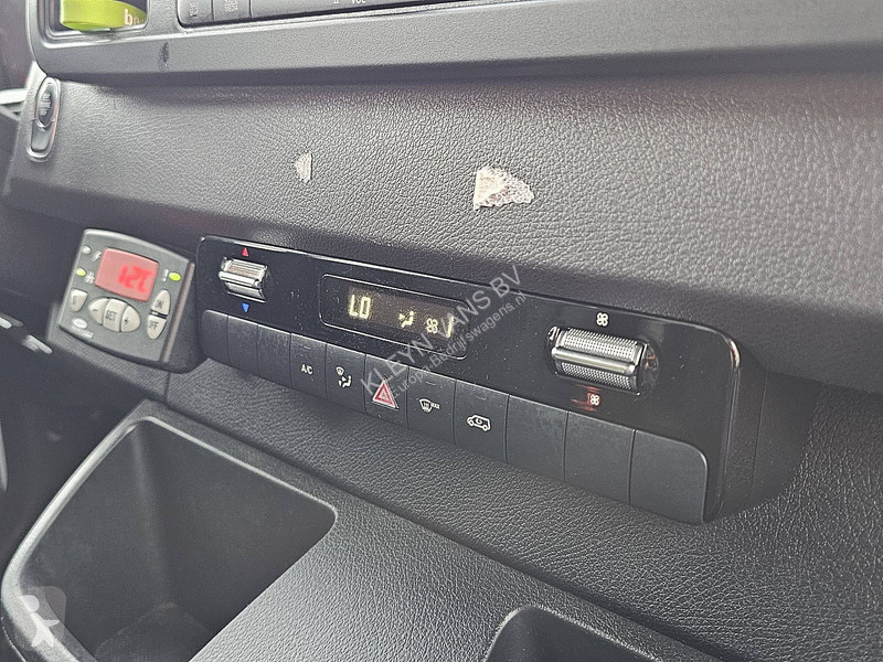 Autoutilitară Mercedes 516 Koelwagen Automaat!