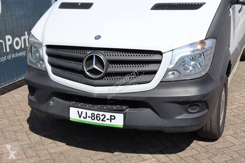 Véhicule utilitaire Mercedes 310 CDI