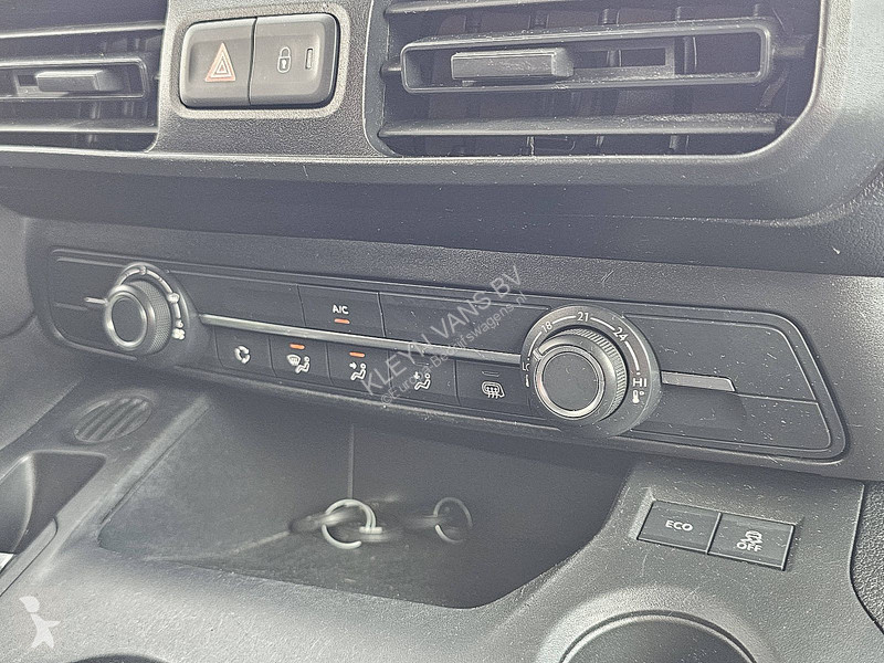 Véhicule utilitaire Peugeot 1.5