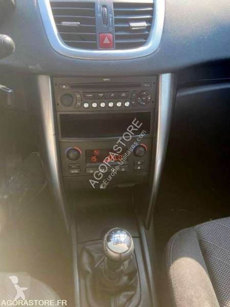 Véhicule utilitaire Peugeot 207