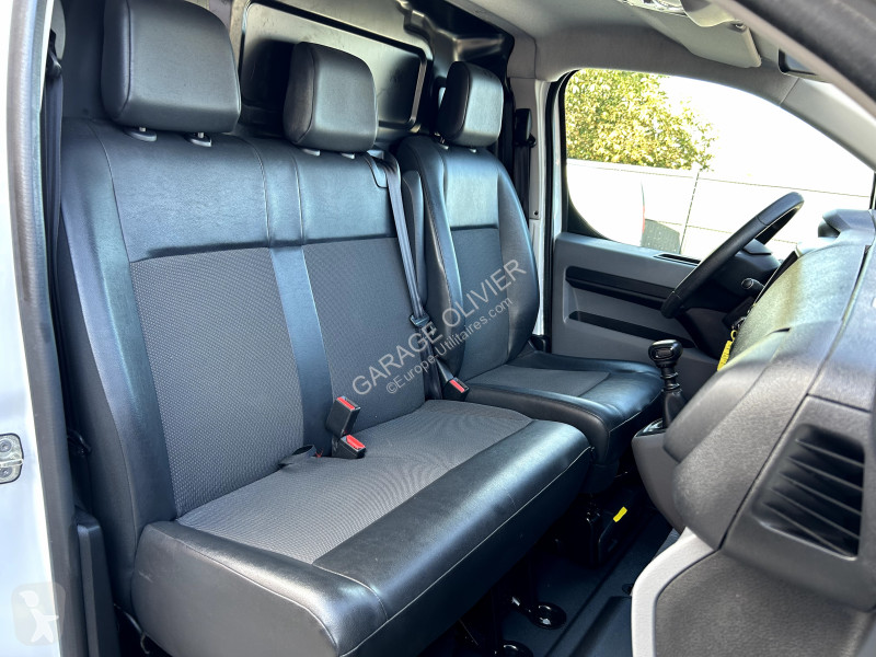 Véhicule utilitaire Citroën M Bluehdi 120...