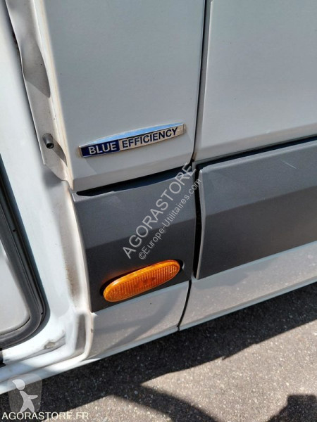 Véhicule utilitaire Mercedes SPRINTER
