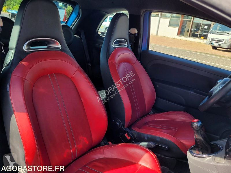 Véhicule utilitaire Fiat 500