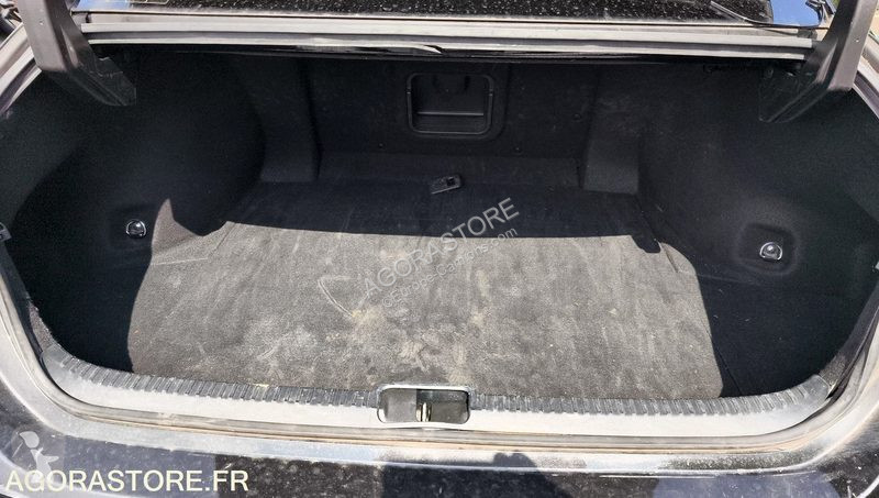 Véhicule utilitaire Lexus ES300H