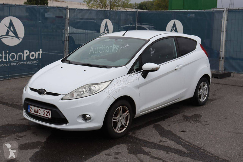 Furgoneta Ford
