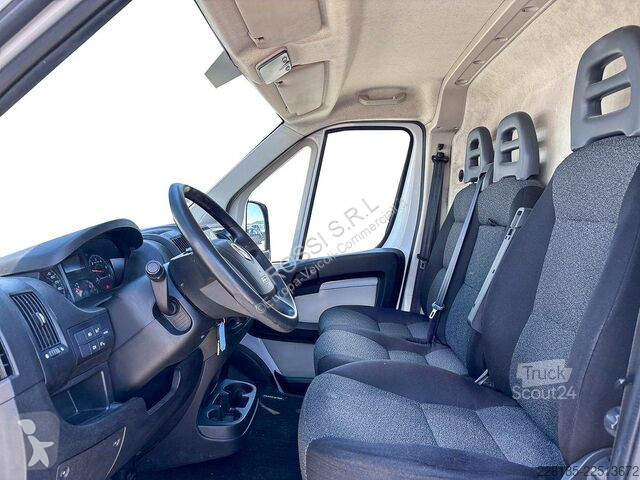 Véhicule utilitaire Fiat VI (V 2011) - 30 MH1...