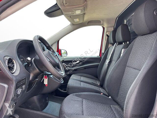 Véhicule utilitaire Mercedes NUOVO VITO 110 F LONG