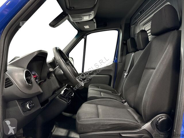 Véhicule utilitaire Mercedes SPRINTER - 311 CDI...