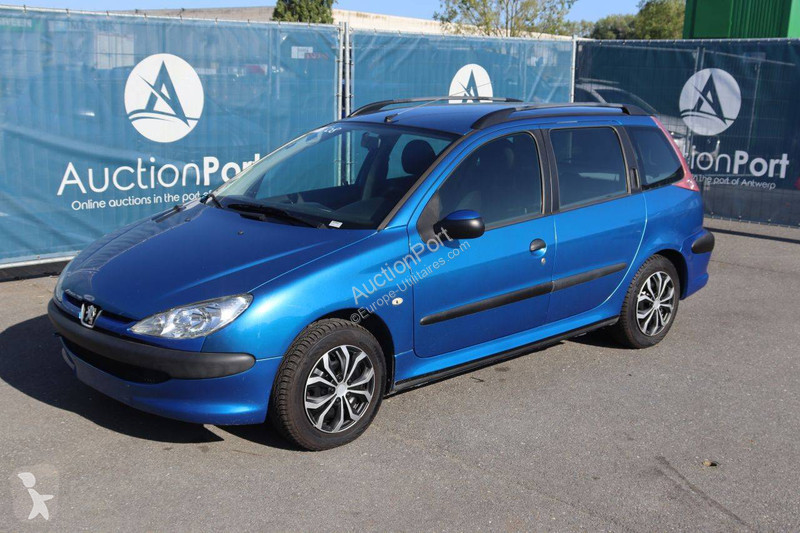 Véhicule utilitaire Peugeot