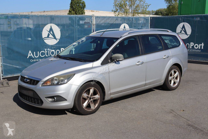 Véhicule utilitaire Ford