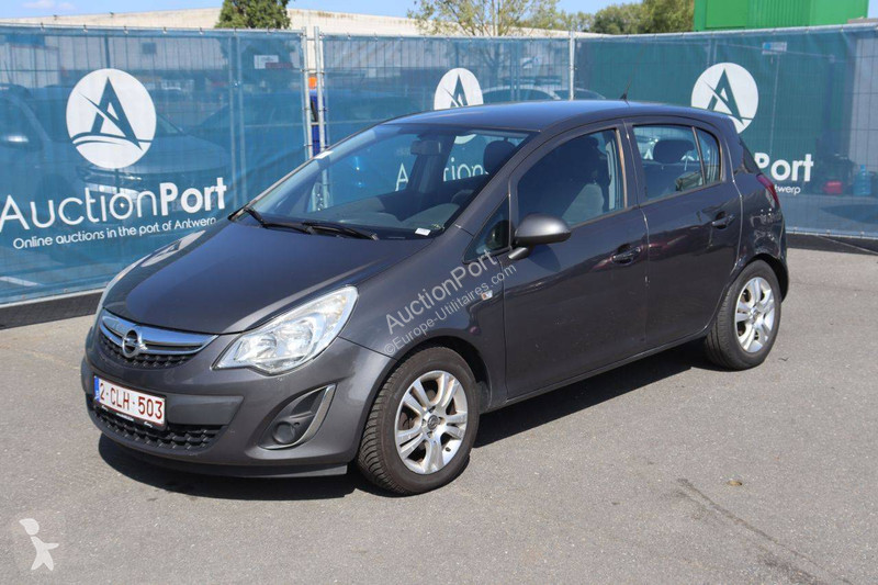 Véhicule utilitaire Opel