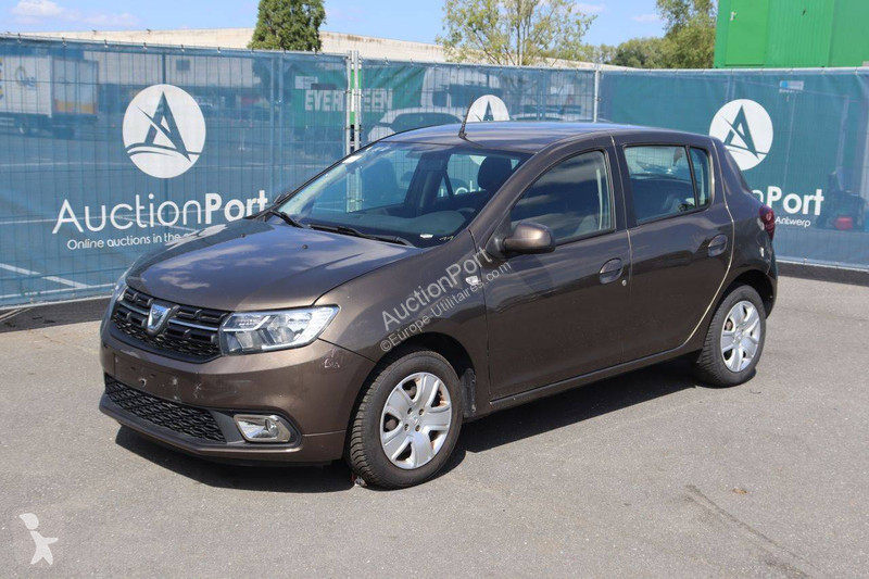 Véhicule utilitaire Dacia