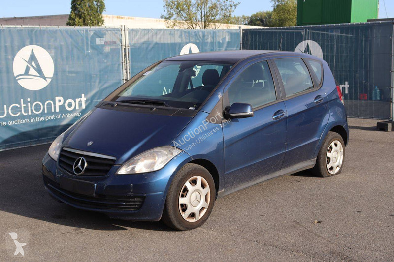 Véhicule utilitaire Mercedes A180 A-lasse