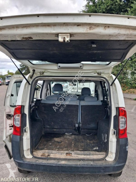 Véhicule utilitaire Peugeot BIPPER