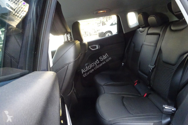 Véhicule utilitaire Jeep COMPASS 1,3 I 130 BVA...