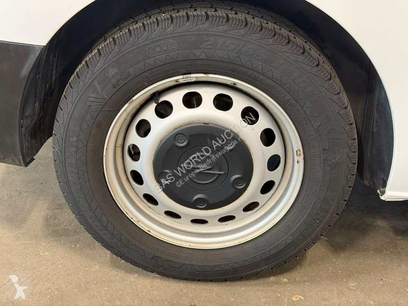 Véhicule utilitaire Opel 1.5 CDTI L2H1 Edition