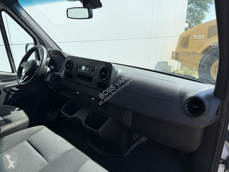 Véhicule utilitaire Mercedes 312 55kWh L2H2...