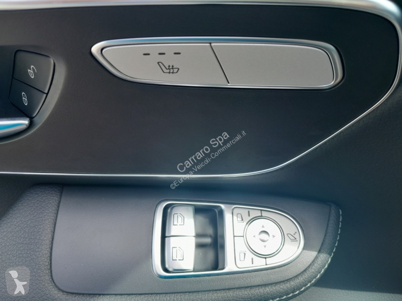 Bedrijfswagen Mercedes