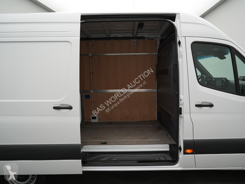 Véhicule utilitaire Mercedes 317 CDI