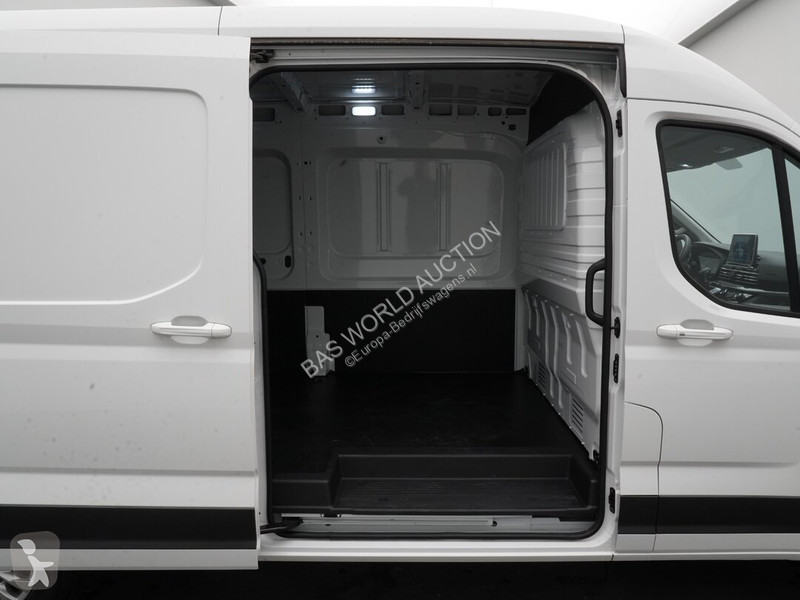 Véhicule utilitaire Maxus e 9 e 9