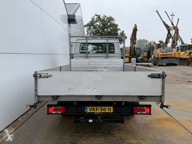 Bedrijfswagen Iveco 35S15 3.0 L4 Open laadbak...