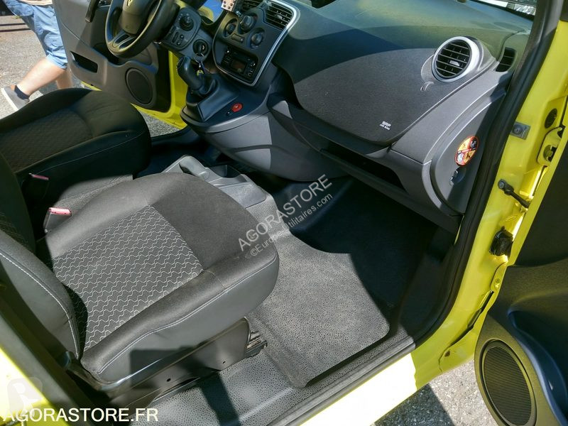 Véhicule utilitaire Renault KANGOO