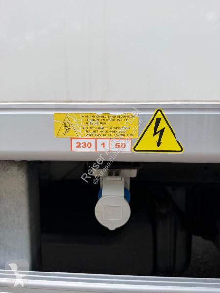 Bedrijfswagen Iveco 35 S 12/13 Kühlkoffer.LBW....